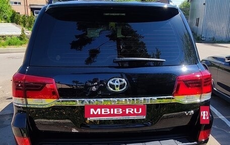 Toyota Land Cruiser 200, 2019 год, 7 500 000 рублей, 4 фотография
