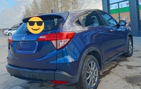 Honda Vezel, 2014 год, 1 750 000 рублей, 3 фотография
