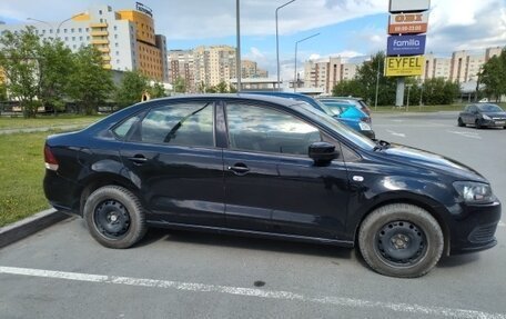 Volkswagen Polo VI (EU Market), 2011 год, 900 000 рублей, 3 фотография