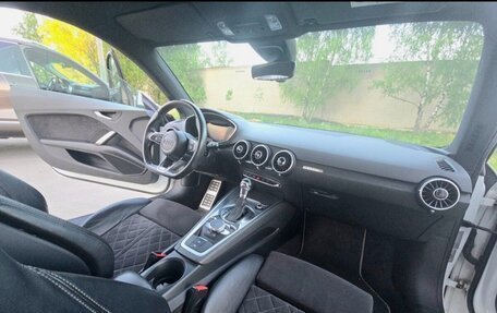 Audi TT, 2015 год, 3 199 999 рублей, 10 фотография