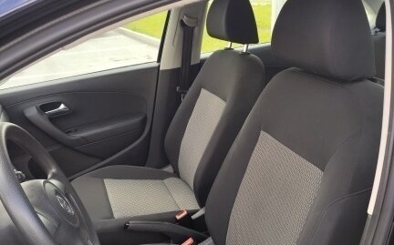 Volkswagen Polo VI (EU Market), 2011 год, 900 000 рублей, 11 фотография