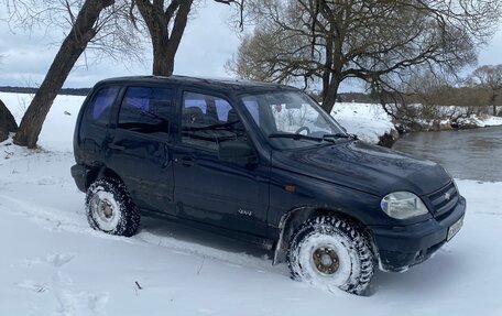 Chevrolet Niva I рестайлинг, 2005 год, 3 фотография