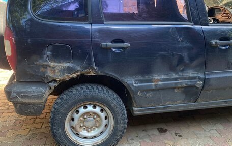 Chevrolet Niva I рестайлинг, 2005 год, 11 фотография