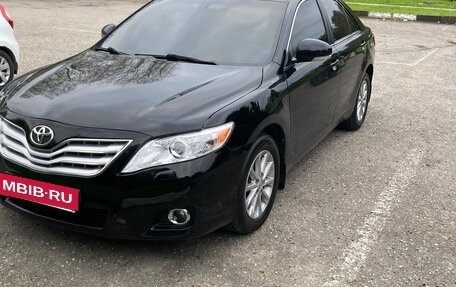 Toyota Camry, 2010 год, 1 300 000 рублей, 2 фотография
