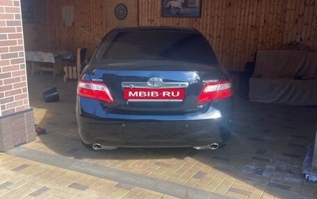 Toyota Camry, 2010 год, 1 300 000 рублей, 4 фотография