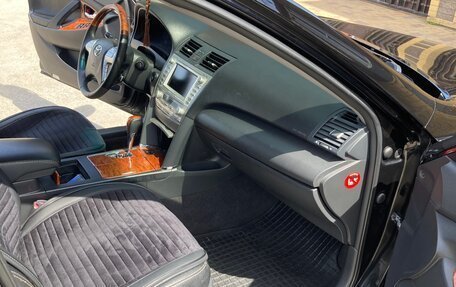 Toyota Camry, 2010 год, 1 300 000 рублей, 6 фотография
