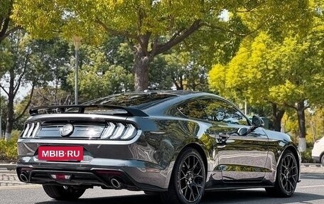 Ford Mustang VI рестайлинг, 2021 год, 2 300 002 рублей, 6 фотография