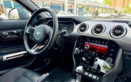 Ford Mustang VI рестайлинг, 2021 год, 2 300 002 рублей, 11 фотография