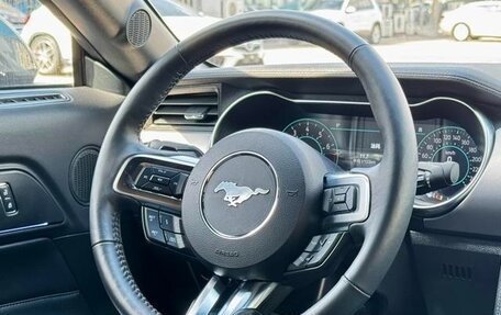 Ford Mustang VI рестайлинг, 2021 год, 2 300 002 рублей, 12 фотография