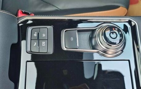 Ford Edge II рестайлинг, 2021 год, 9 фотография