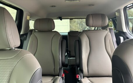 KIA Carnival, 2024 год, 4 000 000 рублей, 16 фотография