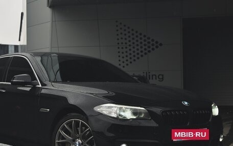 BMW 5 серия, 2014 год, 1 790 000 рублей, 2 фотография