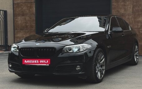 BMW 5 серия, 2014 год, 1 790 000 рублей, 26 фотография