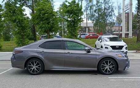 Toyota Camry, 2022 год, 3 249 000 рублей, 5 фотография