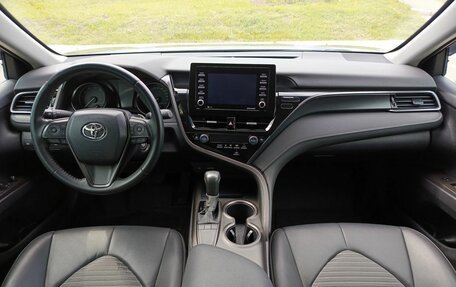 Toyota Camry, 2022 год, 3 249 000 рублей, 17 фотография