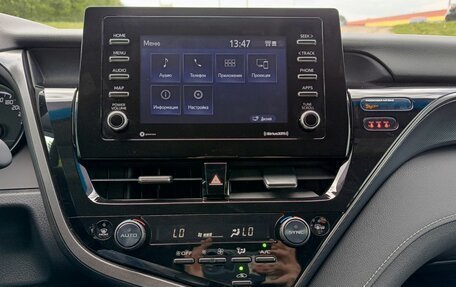 Toyota Camry, 2022 год, 3 249 000 рублей, 18 фотография