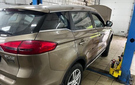 Geely Atlas I, 2018 год, 950 000 рублей, 1 фотография