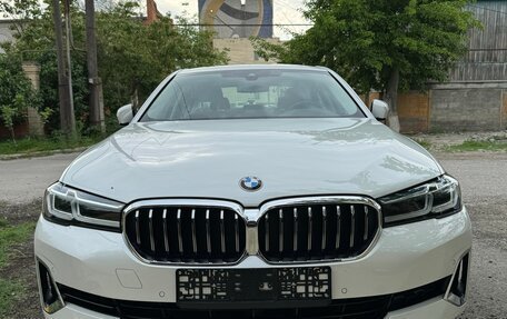 BMW 5 серия, 2021 год, 5 700 000 рублей, 1 фотография
