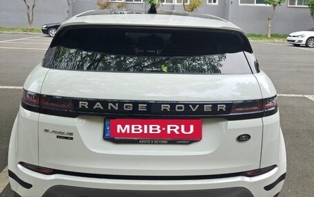 Land Rover Range Rover Evoque II, 2022 год, 3 300 000 рублей, 5 фотография
