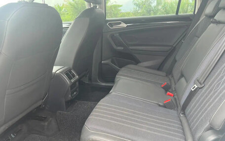 Volkswagen Tiguan II, 2022 год, 2 343 000 рублей, 5 фотография