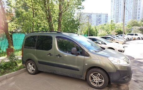Peugeot Partner II рестайлинг 2, 2011 год, 670 000 рублей, 10 фотография