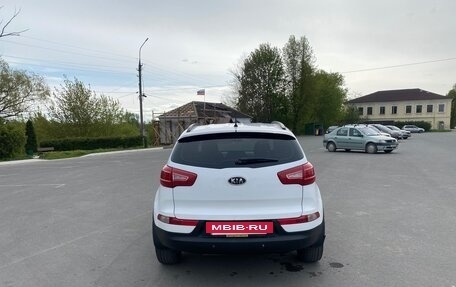 KIA Sportage III, 2011 год, 895 000 рублей, 5 фотография