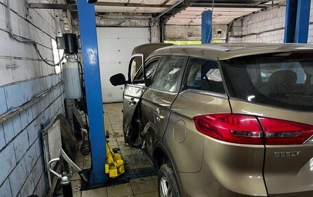 Geely Atlas I, 2018 год, 950 000 рублей, 5 фотография