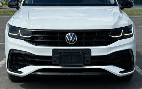 Volkswagen Tiguan II, 2022 год, 3 510 000 рублей, 2 фотография