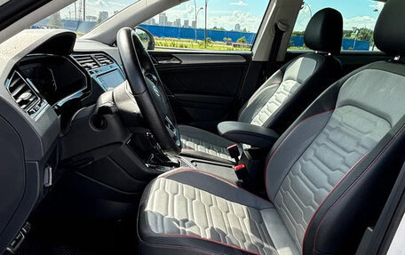 Volkswagen Tiguan II, 2022 год, 3 510 000 рублей, 9 фотография