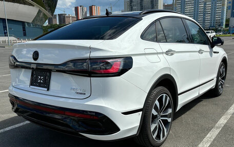 Volkswagen Tiguan II, 2022 год, 3 510 000 рублей, 6 фотография
