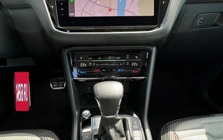 Volkswagen Tiguan II, 2022 год, 3 510 000 рублей, 18 фотография