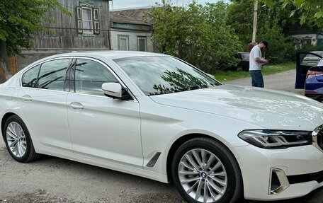 BMW 5 серия, 2021 год, 5 700 000 рублей, 5 фотография