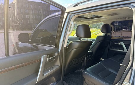 Toyota Land Cruiser 200, 2014 год, 4 197 000 рублей, 15 фотография