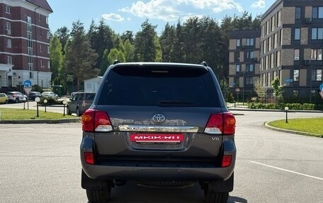 Toyota Land Cruiser 200, 2014 год, 4 197 000 рублей, 6 фотография