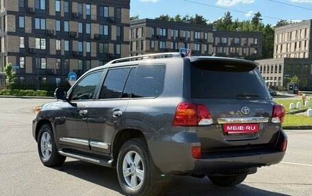Toyota Land Cruiser 200, 2014 год, 4 197 000 рублей, 3 фотография