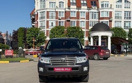 Toyota Land Cruiser 200, 2014 год, 4 197 000 рублей, 5 фотография