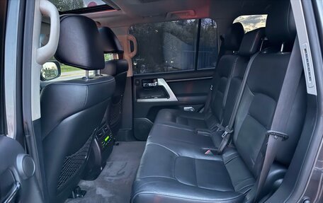 Toyota Land Cruiser 200, 2014 год, 4 197 000 рублей, 26 фотография