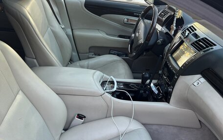 Lexus LS IV, 2006 год, 800 000 рублей, 3 фотография