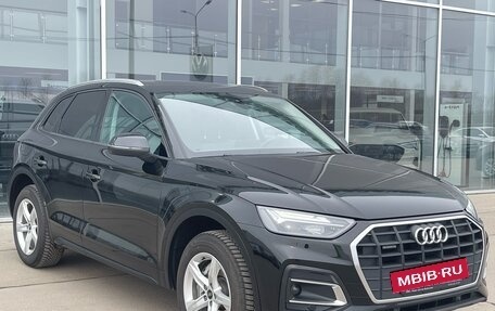 Audi Q5, 2021 год, 4 000 000 рублей, 2 фотография