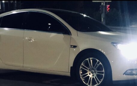 Opel Insignia II рестайлинг, 2010 год, 1 000 000 рублей, 5 фотография