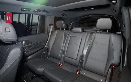 Mercedes-Benz GLS, 2024 год, 20 000 000 рублей, 10 фотография