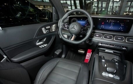 Mercedes-Benz GLS, 2024 год, 20 000 000 рублей, 11 фотография
