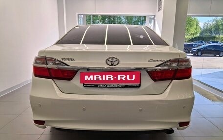 Toyota Camry, 2016 год, 2 080 000 рублей, 5 фотография