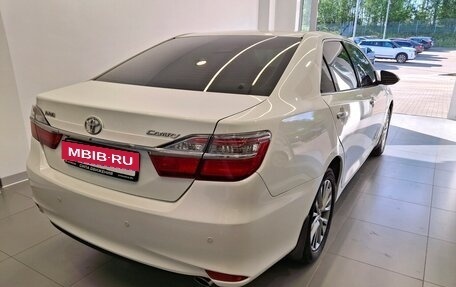 Toyota Camry, 2016 год, 2 080 000 рублей, 4 фотография