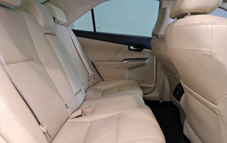 Toyota Camry, 2016 год, 2 080 000 рублей, 12 фотография