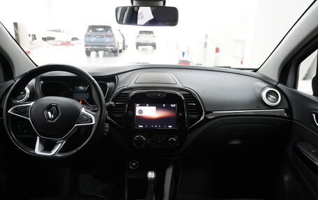 Renault Kaptur I рестайлинг, 2021 год, 1 550 000 рублей, 4 фотография