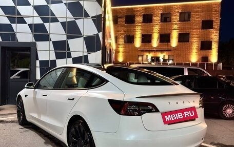 Tesla Model 3 I, 2021 год, 4 100 000 рублей, 2 фотография