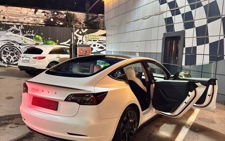 Tesla Model 3 I, 2021 год, 4 100 000 рублей, 10 фотография