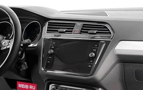 Volkswagen Tiguan II, 2017 год, 2 699 000 рублей, 9 фотография