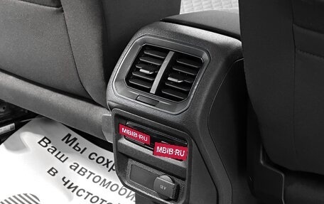Volkswagen Tiguan II, 2017 год, 2 699 000 рублей, 13 фотография
